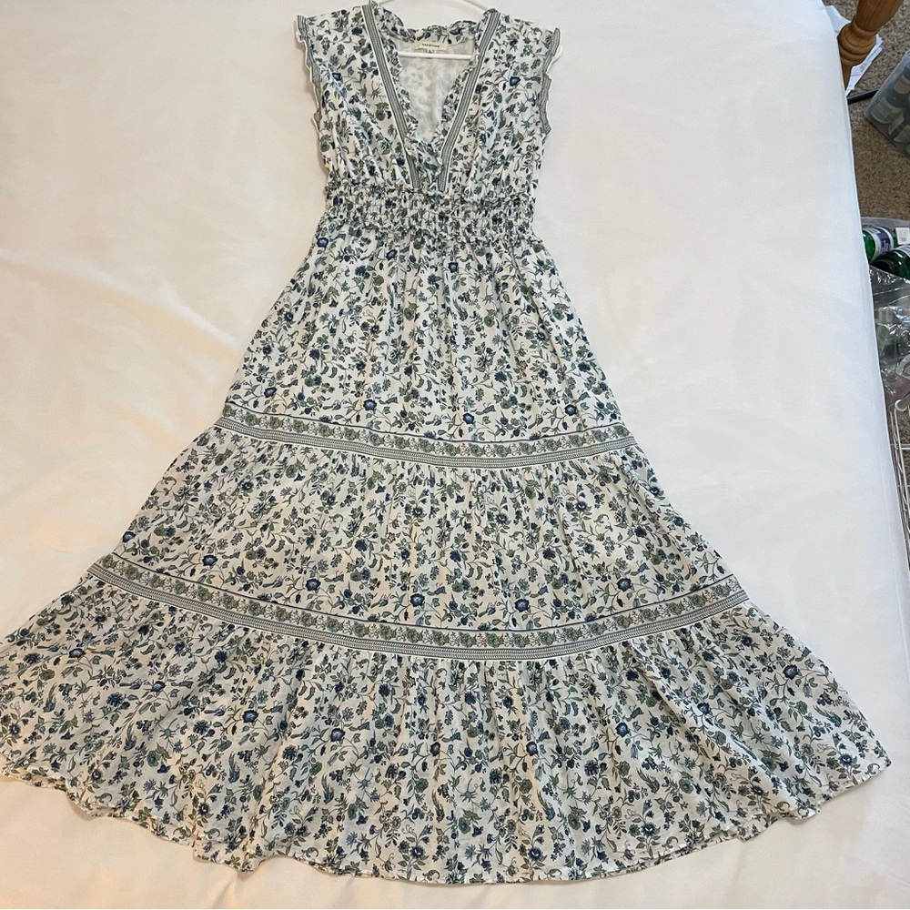 Max Studio Floral Cottage-core Sleeveless Maxi Dress V-neck Women’s Size L